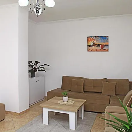 Edurres Terminal 9 Apartment