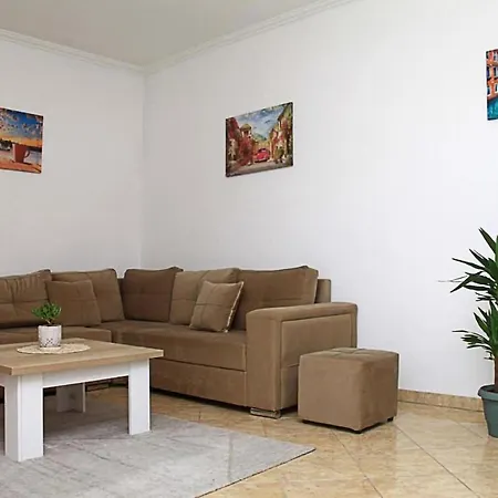 Apartment Edurres Terminal 9 *
