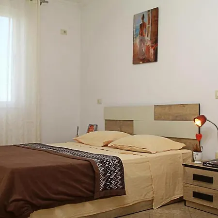 Apartment Edurres Terminal 9 *
